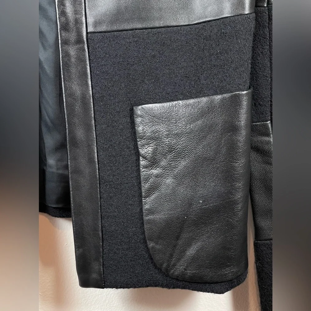 NWOT L’Agence Women’s Harper Leather and Wool Contrast Blazer in‎ Black Size 2